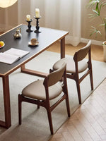 北欧×和風ミックス空間に置かれたブラックウォールナットチェアの一角