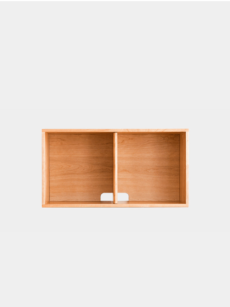 solid wood sideboard used as dining room storage cabinet 實木模組櫃作為餐邊櫃 收納餐具與小家電