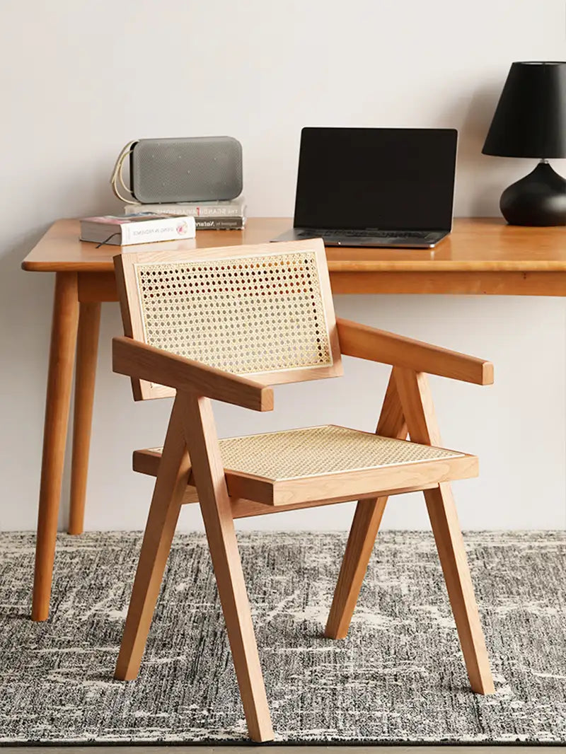 Japanese Scandinavian style wooden armchair日式北歐風原木扶手椅