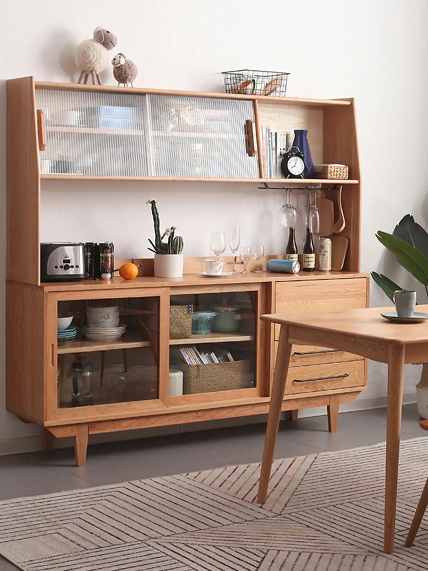 solid wood hutch cabinet for dining room 餐廳用實木餐邊高櫃