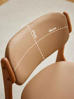 長時間座っても快適な背もたれクッション付き無垢材ダイニングチェア