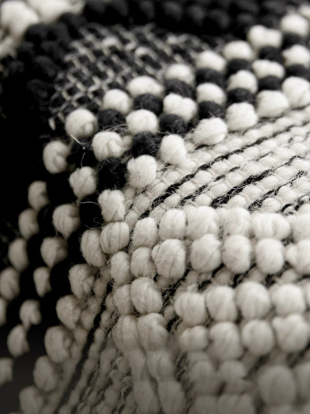 摩洛哥風格黑白羊毛地毯