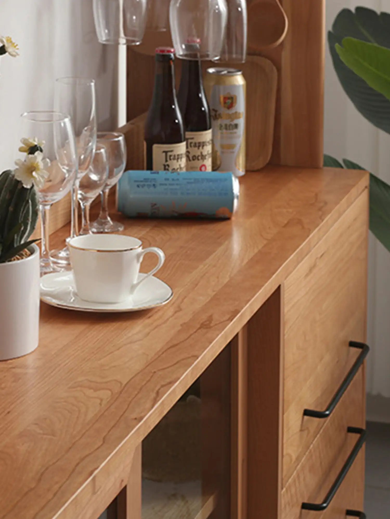 eco friendly solid wood dining storage 環保實木餐廳收納櫃